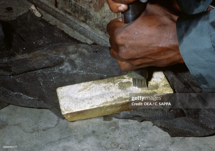 BURKINA FASO - JUNE 15: Gold bars processing, gold mine of Poura, Burkina Faso. (Photo by DeAgostini/Getty Images)